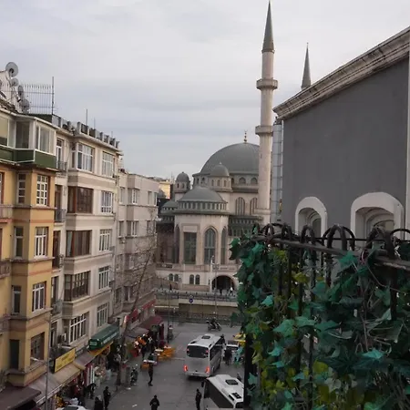 Taksim Armoni
