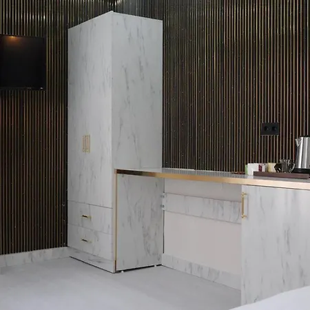 Taksim Armoni מלון